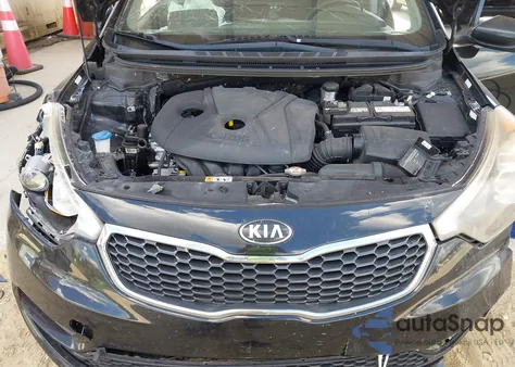2016 Kia Forte Ex z USA, uszkodzony, nr VIN KNAFX5A89G5548449